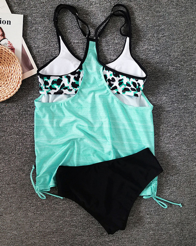 Verónica | Tankini liso con estampado de leopardo
