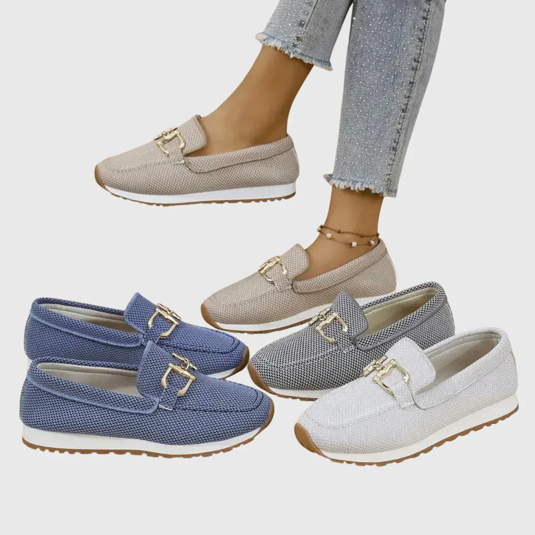 Lucía | Mocasín con detalle dorado