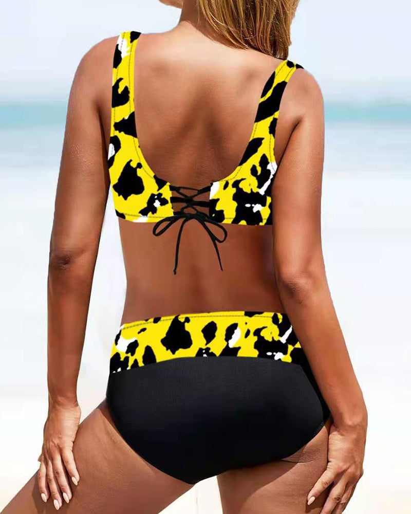 Encarnación | Bikini alegre y colorido