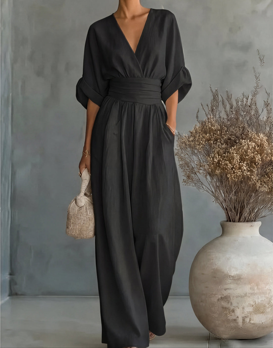 Carmen | Mono elegante de escote en V y pierna ancha